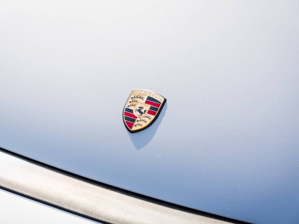 Bild 57/58 von Porsche 911 Carrera 3.2 (WTL) (1988)