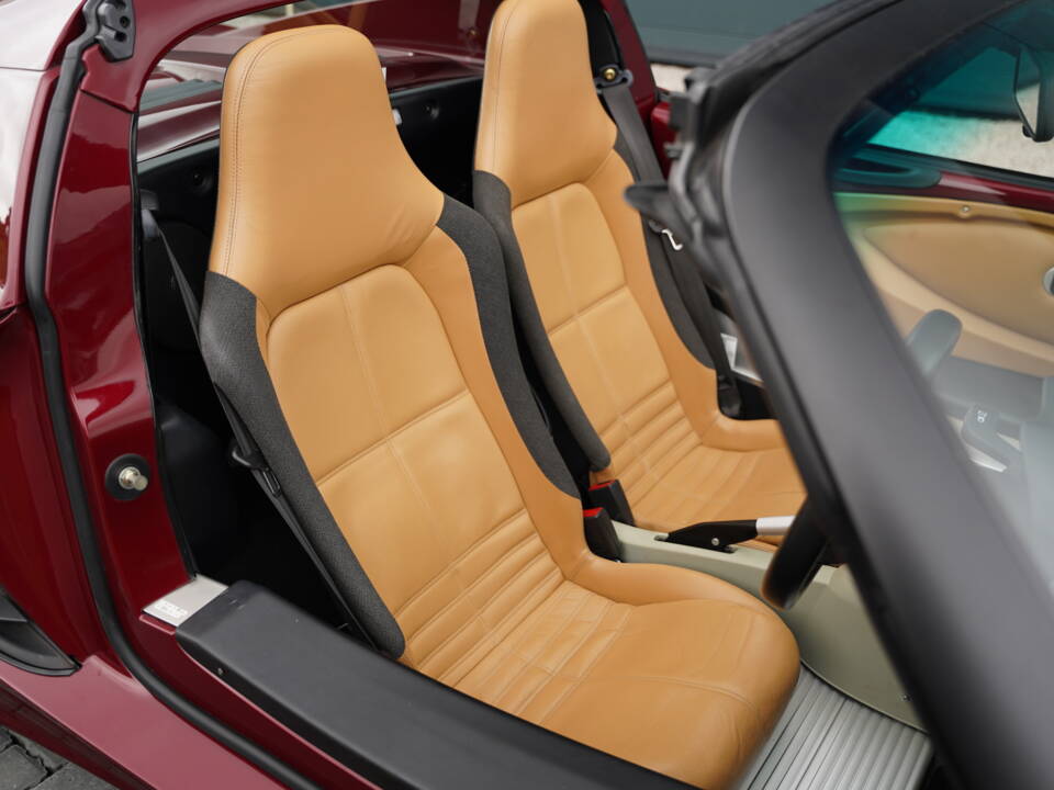 Immagine 13/50 di Lotus Elise 111R (2004)