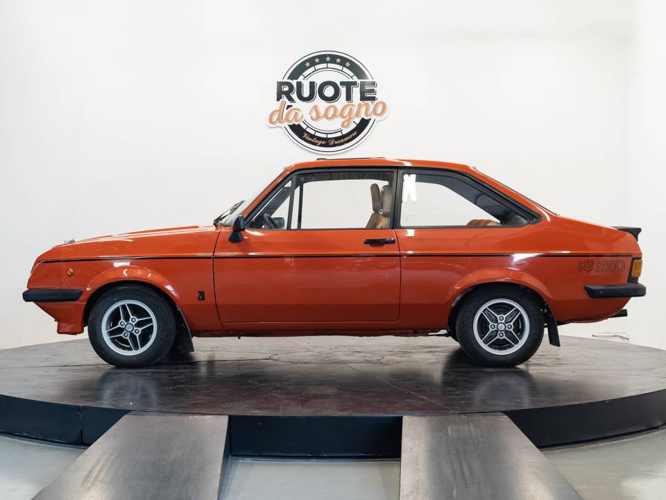 Image 3/45 of Ford Escort RS 2000 (1980)