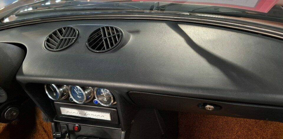 Image 26/43 of Alfa Romeo 2000 Spider Veloce (1982)