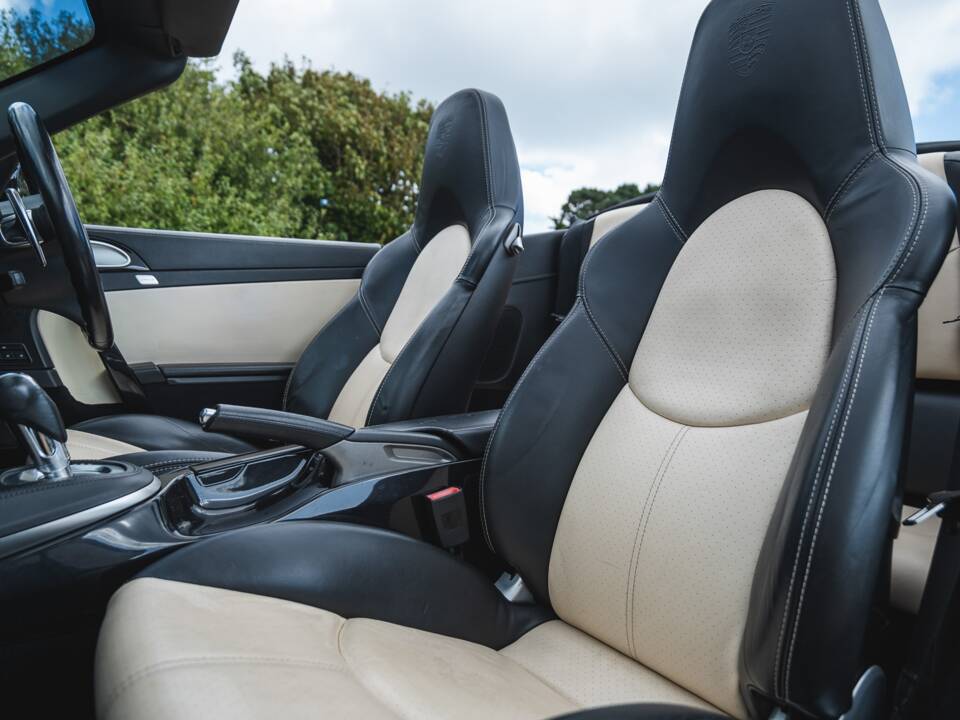 Bild 35/50 von Porsche 911 Turbo S (2011)