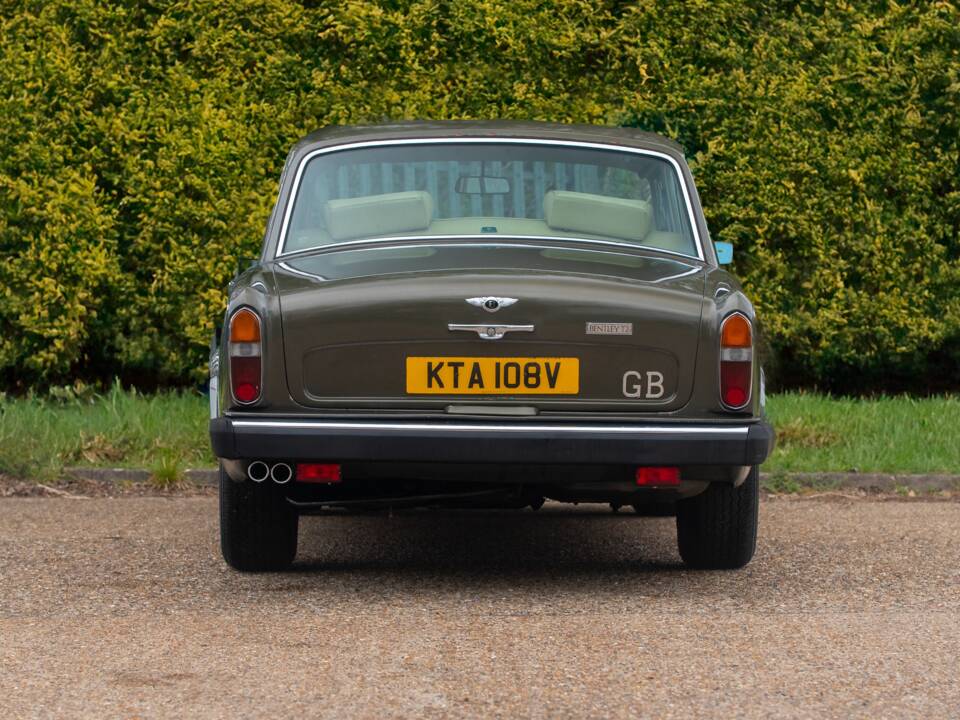 Immagine 8/50 di Bentley T 2 (1980)