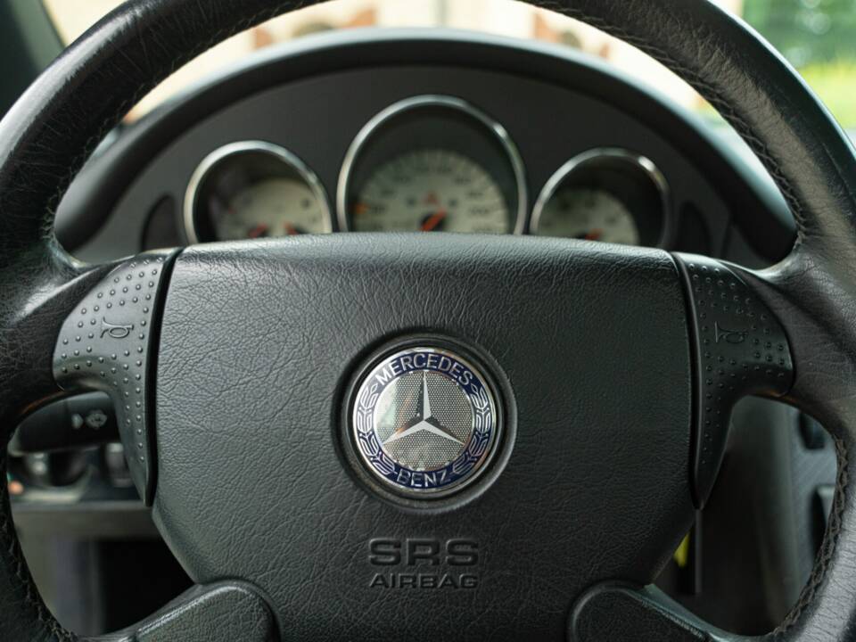 Obraz 42/50 pojazdu Mercedes-Benz SLK 200 (1998)