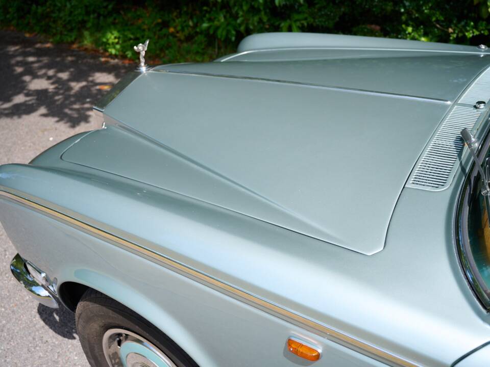 Image 19/46 of Rolls-Royce Silver Shadow I (1974)