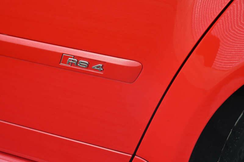 Image 24/50 of Audi RS4 (2006)