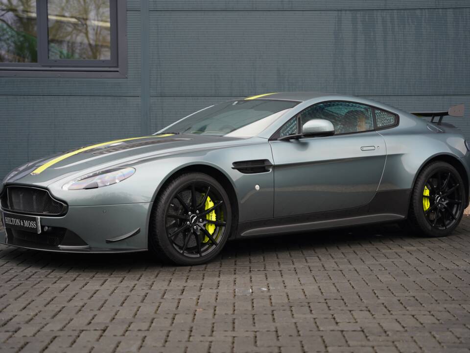 Bild 4/50 von Aston Martin V12 Vantage AMR (2017)
