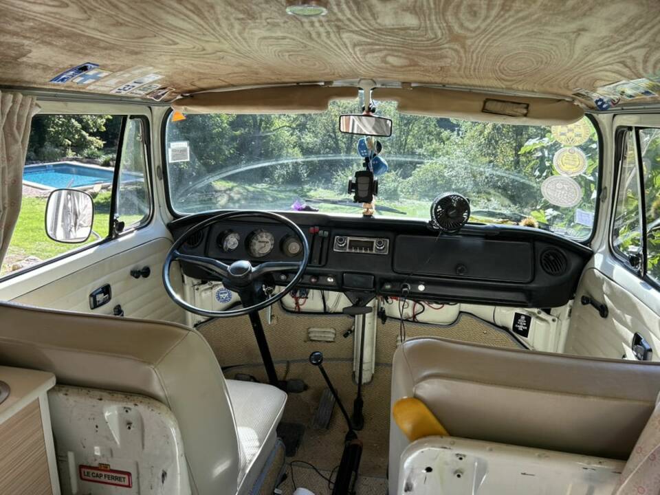 Bild 2/8 von Volkswagen T2 Brasil Camper (1971)