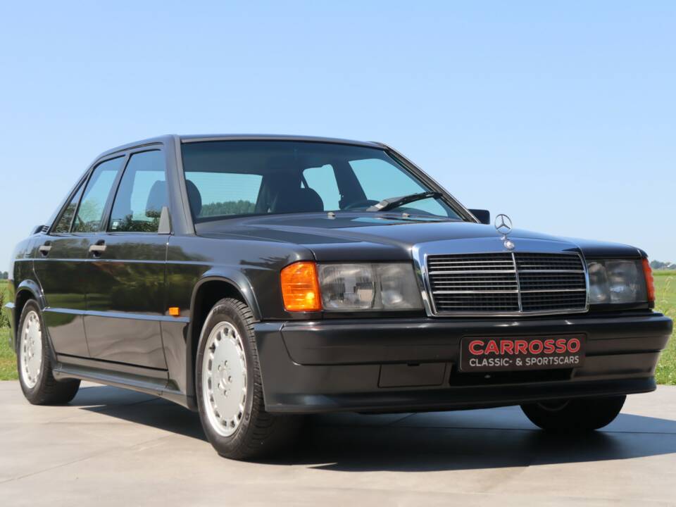 Immagine 20/50 di Mercedes-Benz 190 E 2.3-16 (1986)