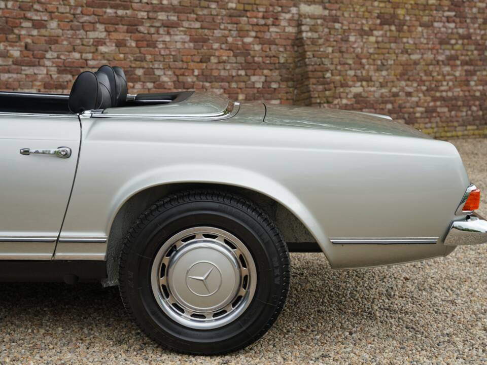 Imagen 49/50 de Mercedes-Benz 280 SL (1969)
