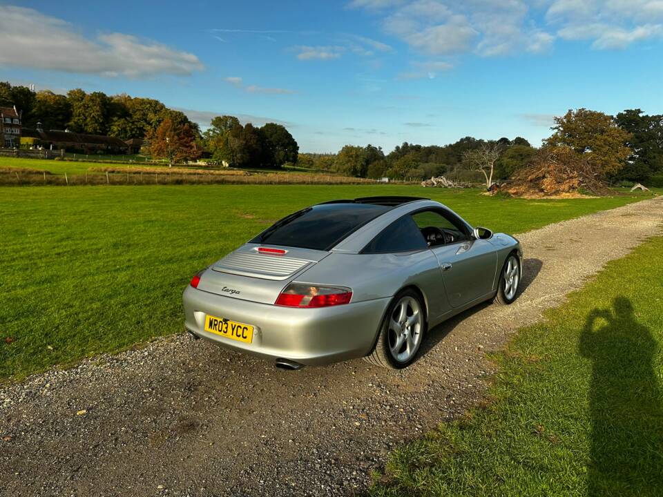 Image 5/54 de Porsche 911 Carrera (2003)