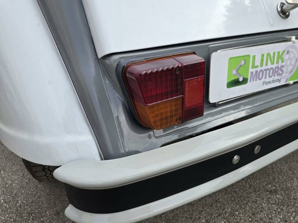 Bild 28/30 von Citroën 2 CV 6 Club (1985)