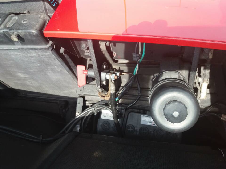 Image 53/73 de Ferrari Mondial Quattrovalvole (1984)