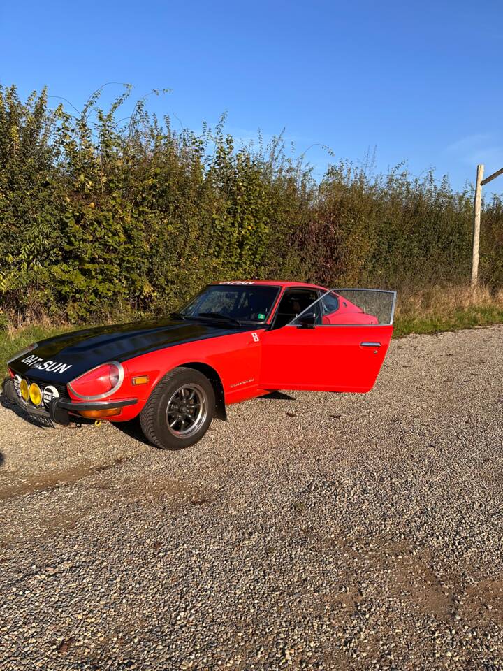 Image 11/36 of Datsun 240 Z (1973)