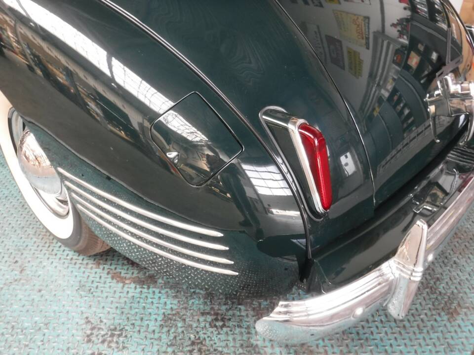 Image 8/50 of Packard 110 (1941)