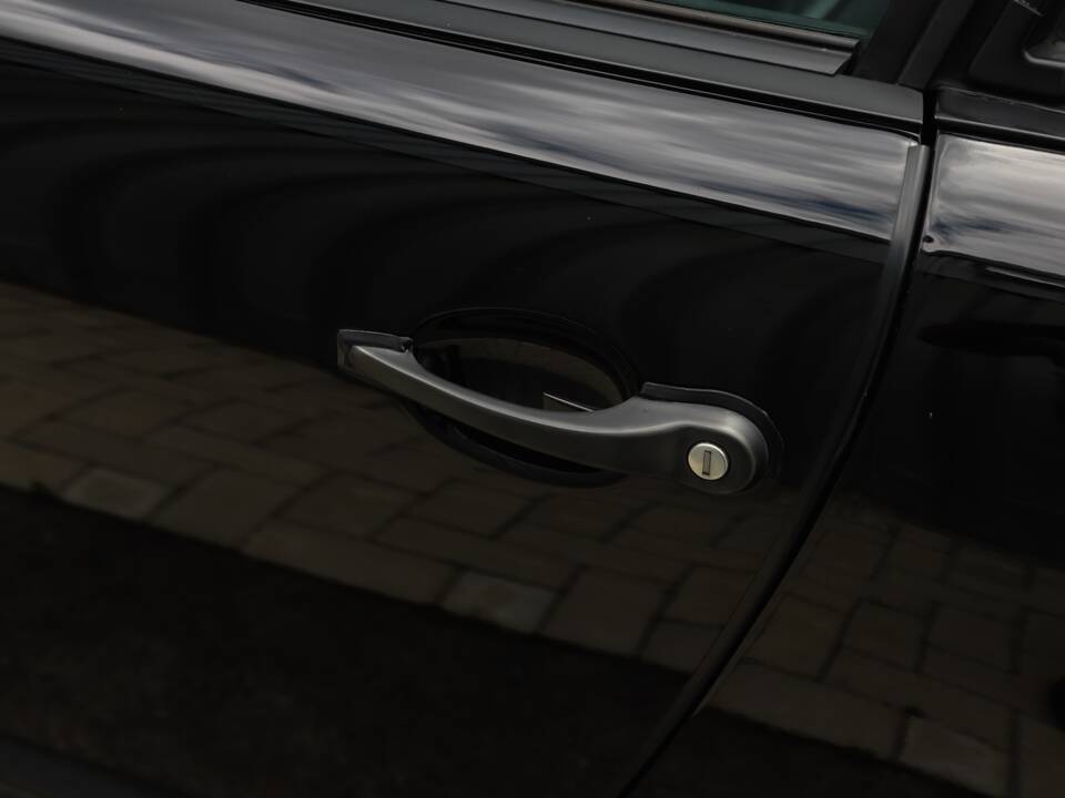 Image 23/108 de Porsche 911 Carrera 3.2 (1989)