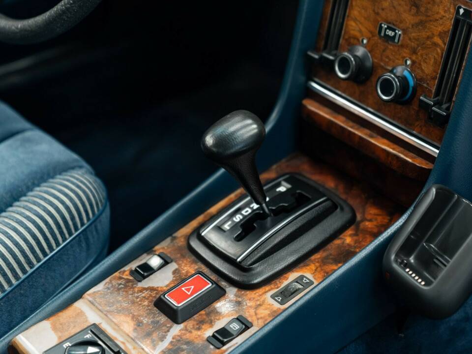 Bild 21/43 von Mercedes-Benz 450 SLC (1972)
