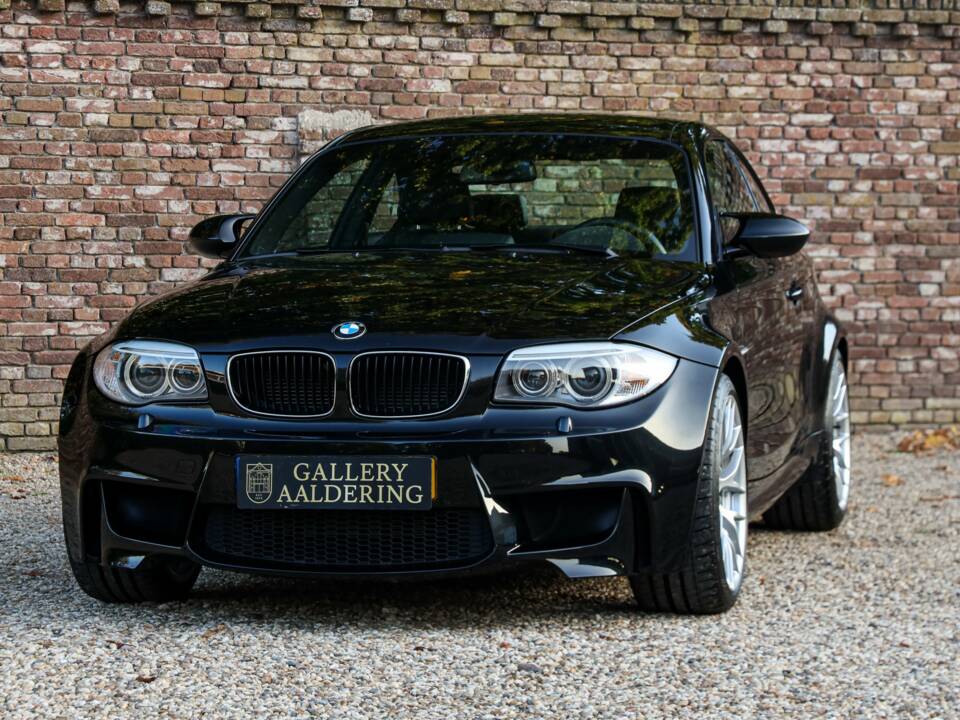 Imagen 15/50 de BMW 1 Series M Coupé (2012)