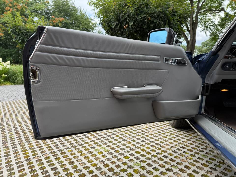 Image 10/30 of Mercedes-Benz 560 SL (1987)