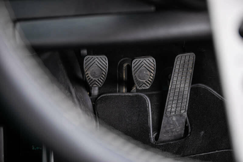 Bild 39/50 von Porsche 911 Carrera 3.2 (1984)