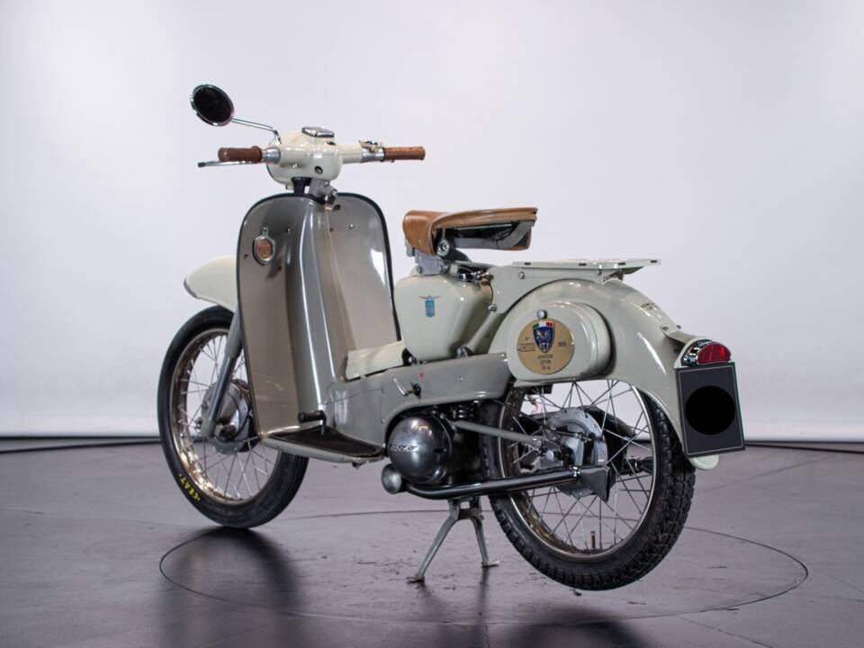 Afbeelding 6/18 van Aermacchi DUMMY (1959)