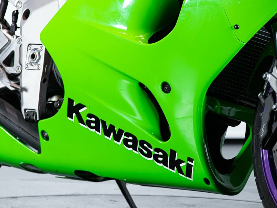 Image 50/50 of Kawasaki DUMMY (1996)