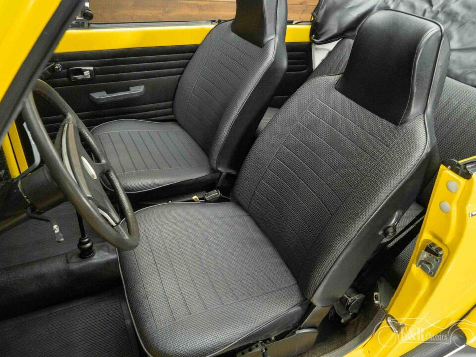 Bild 8/19 von Volkswagen Käfer 1303 LS (1978)