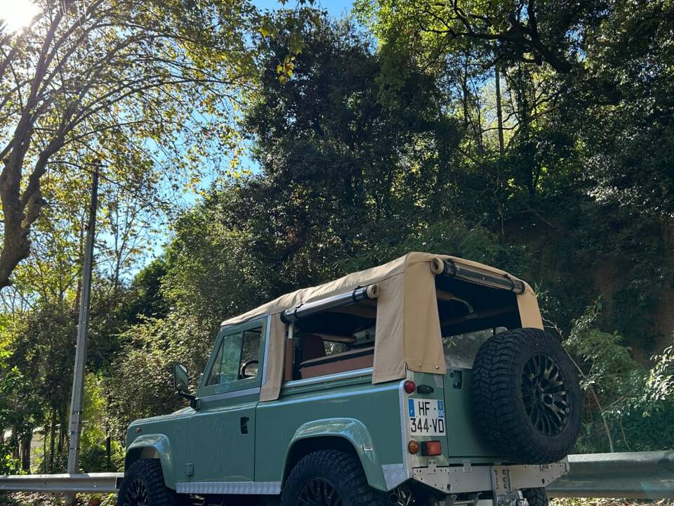 Image 10/72 of Land Rover 90 (1987)