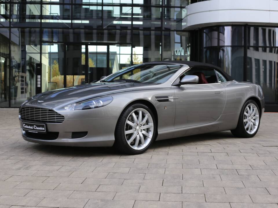 Bild 40/47 von Aston Martin DB 9 Volante (2006)