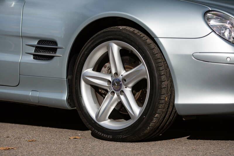 Bild 18/50 von Mercedes-Benz SL 500 (2003)