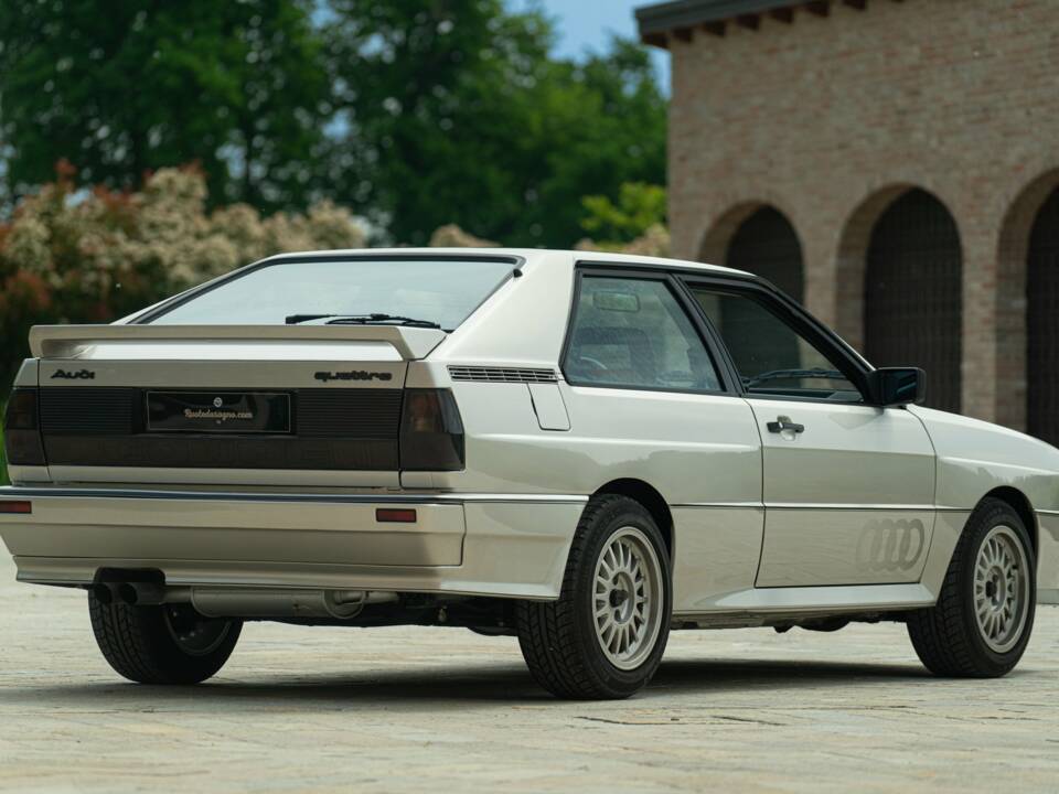 Immagine 14/50 di Audi quattro (1985)