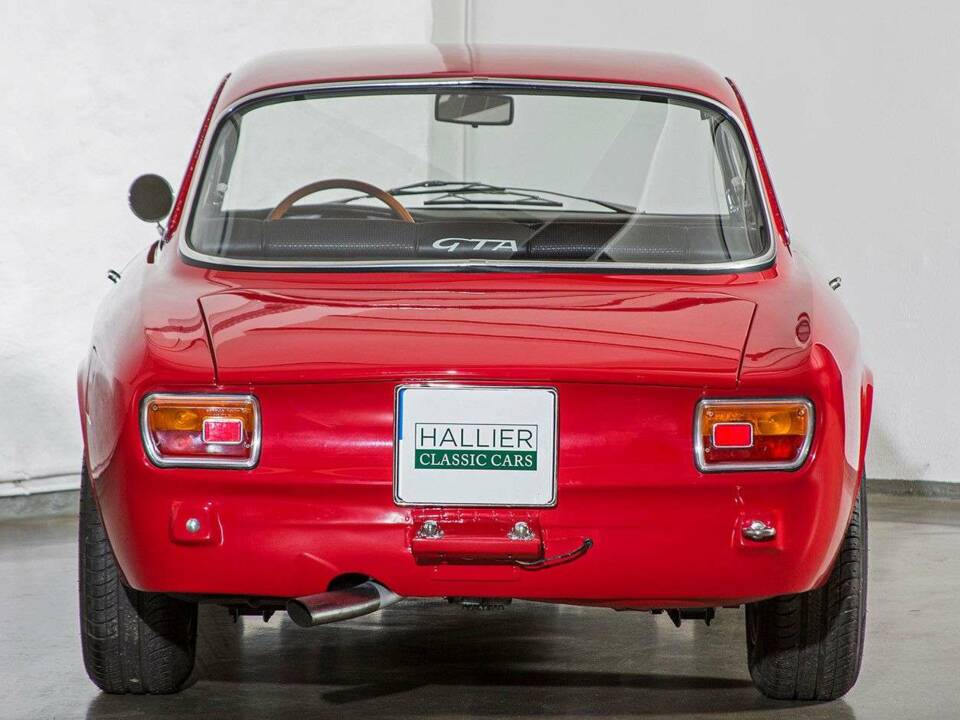 Immagine 19/31 di Alfa Romeo Giulia GTA 1300 Junior (1968)