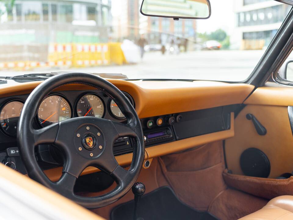 Bild 22/52 von Porsche 911 2.7 (1976)
