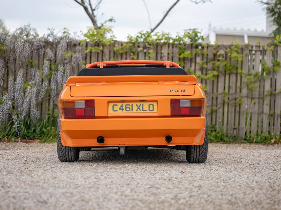 Image 13/50 of TVR Tasmin Series 1 (1985)