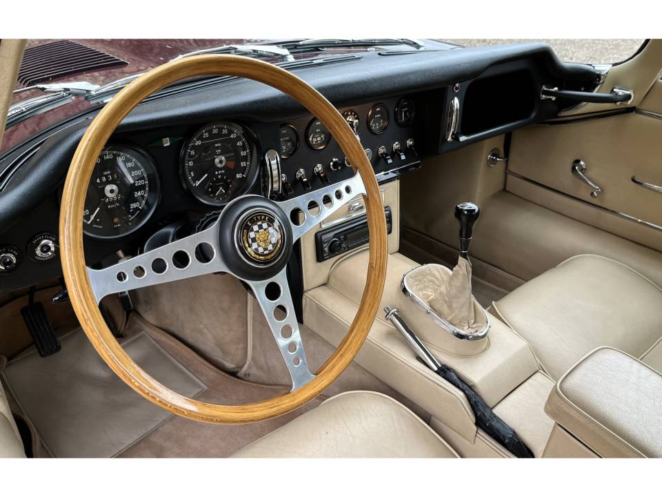 Bild 3/50 von Jaguar E-Type 3.8 (1964)