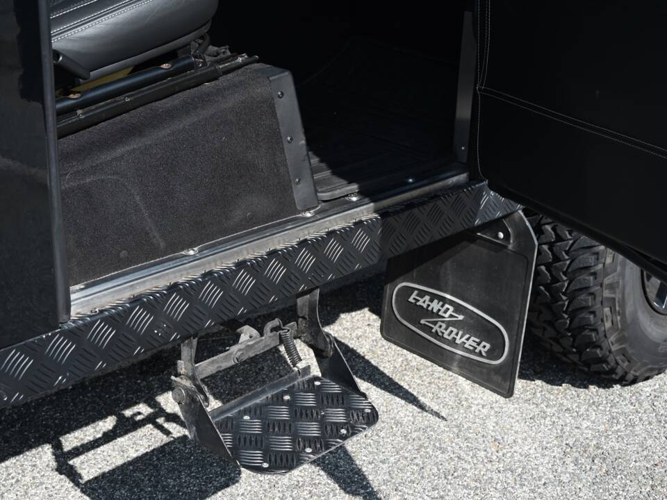 Image 47/70 of Land Rover Defender 90 TD4 (2007)