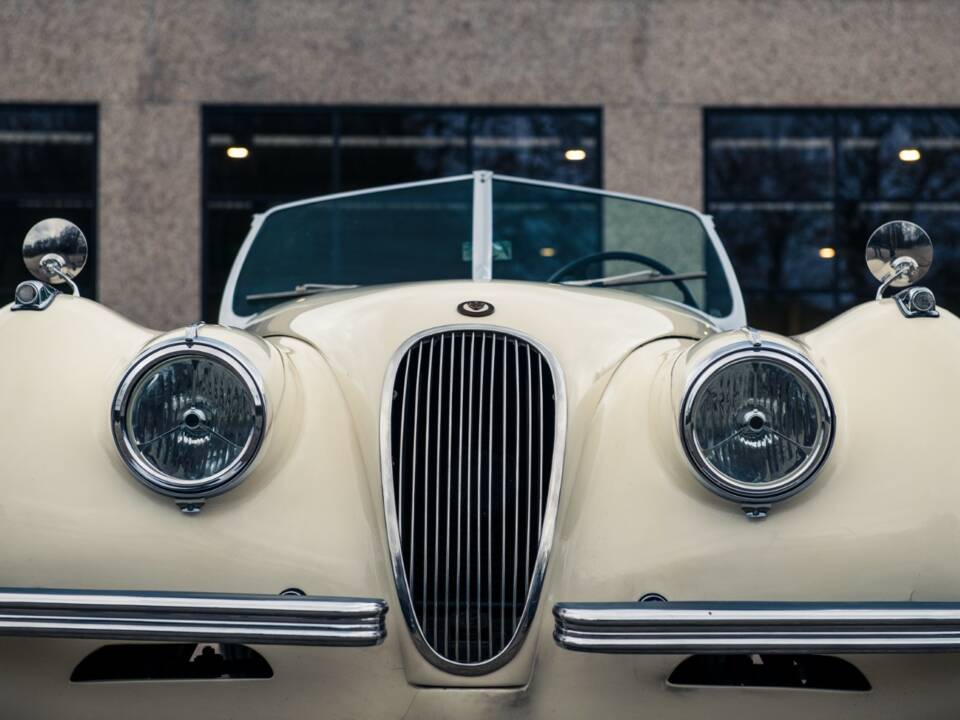 Image 35/45 of Jaguar XK 120 OTS (1950)