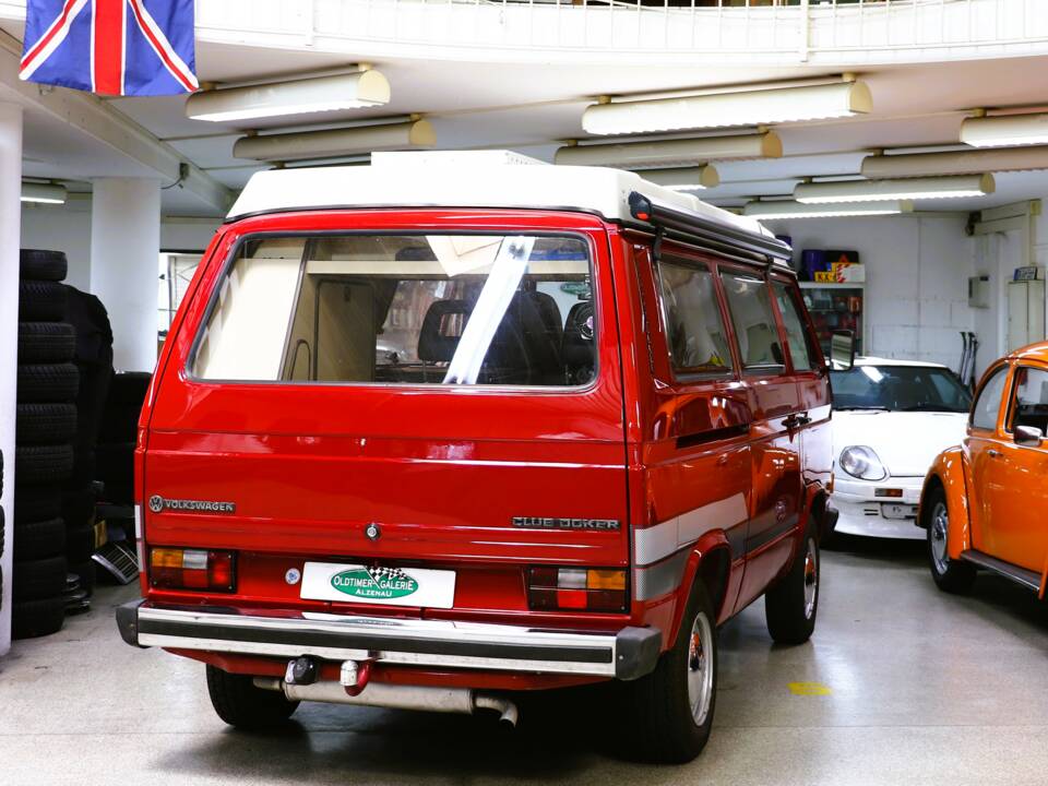 Bild 12/37 von Volkswagen T3 Westfalia Joker 1.6 TD (1985)