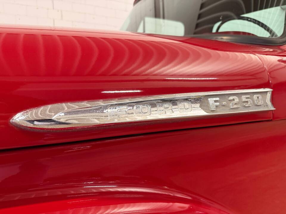 Bild 17/17 von Ford F-250 (1961)