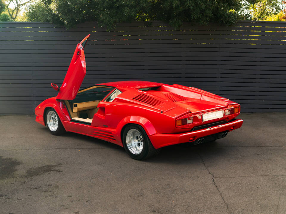 Image 6/68 of Lamborghini Countach 25th Anniversary (1989)