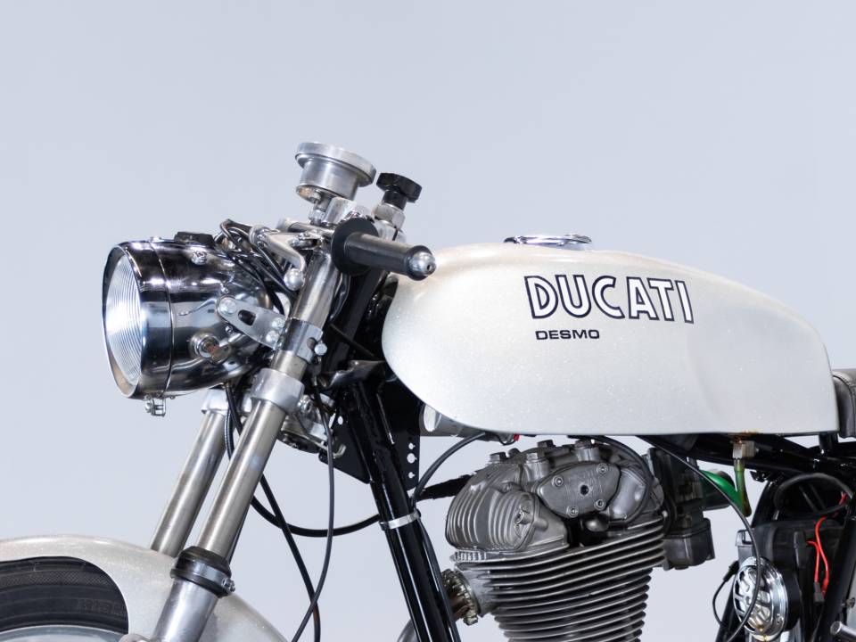 Bild 33/41 von Ducati DUMMY (1972)
