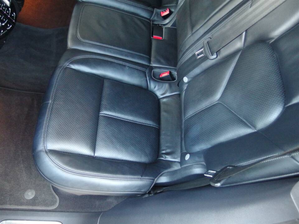 Imagen 75/97 de Porsche Cayenne Turbo (2011)