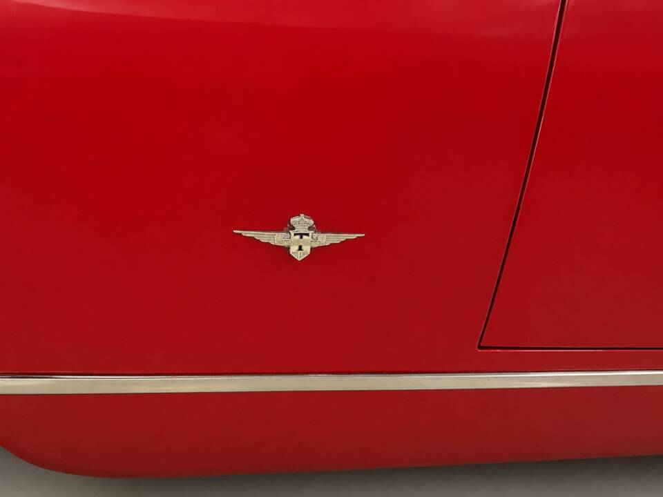 Image 19/31 of Alfa Romeo 2600 Spider (1964)