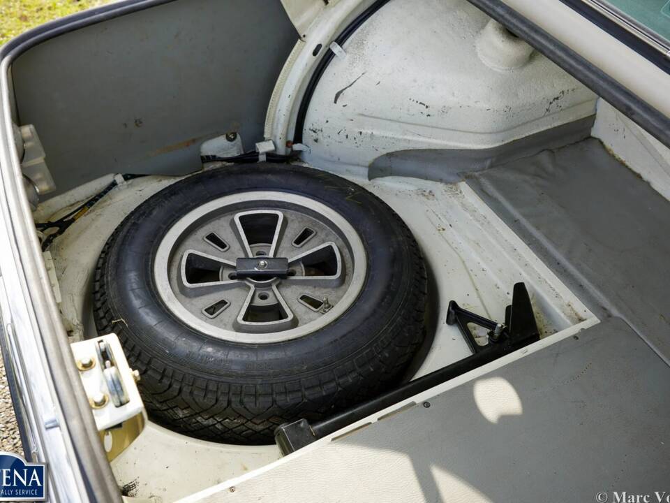 Bild 35/35 von BMW 2002 tii (1973)