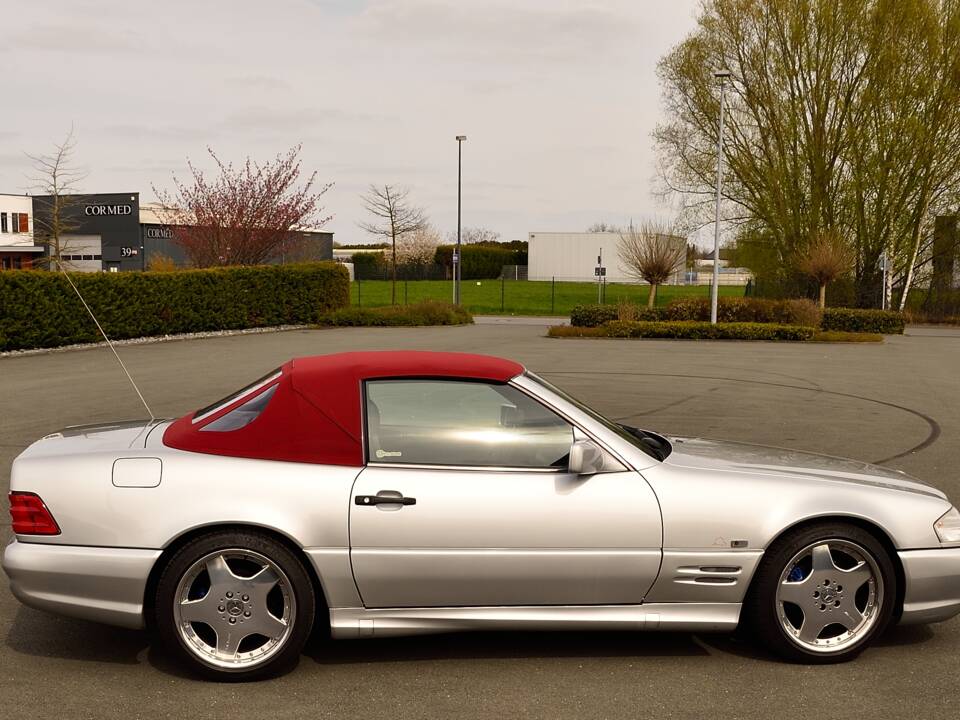 Image 3/13 of Mercedes-Benz SL 500 (1994)