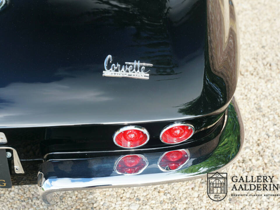 Imagen 20/50 de Chevrolet Corvette Sting Ray Convertible (1964)