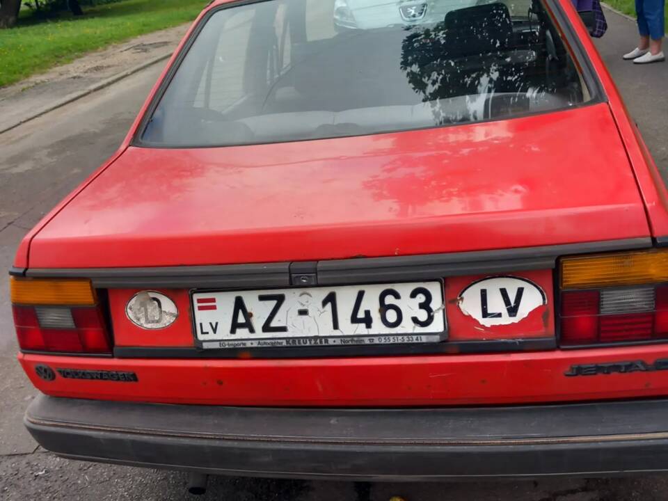 Image 3/8 of Volkswagen Jetta II 1.6 (1984)