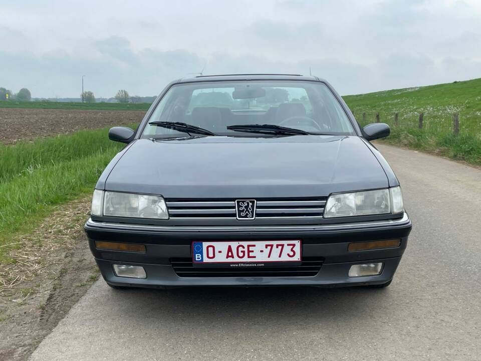Bild 2/8 von Peugeot 605 3.0 V6 12V (1990)