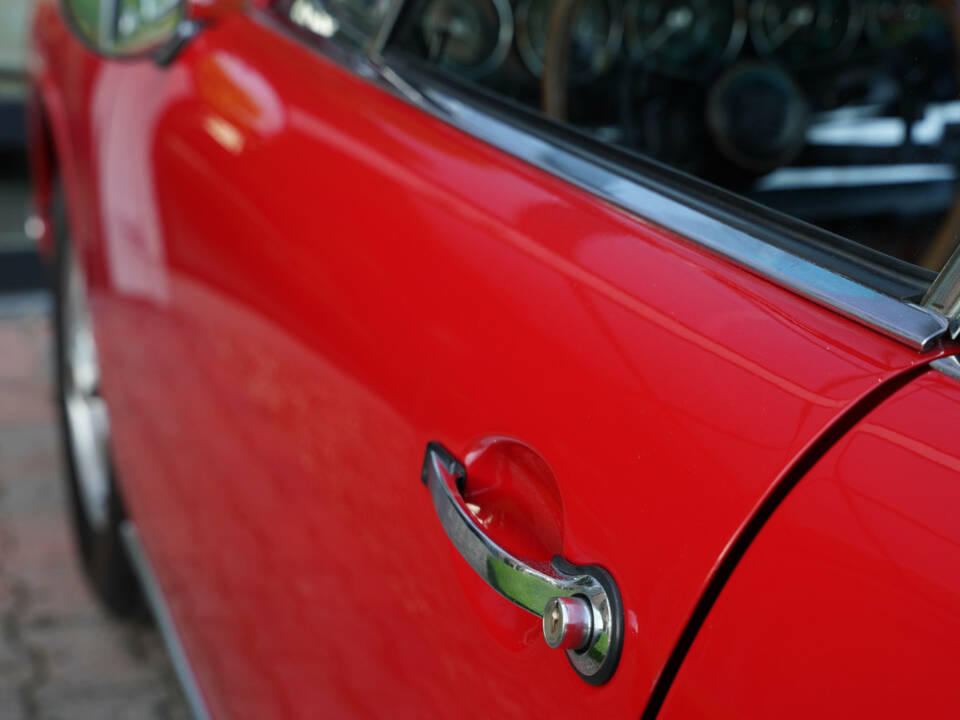 Image 13/50 of Porsche 912 (1966)