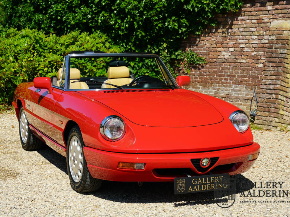 Imagen 8/50 de Alfa Romeo 2.0 Spider (1991)