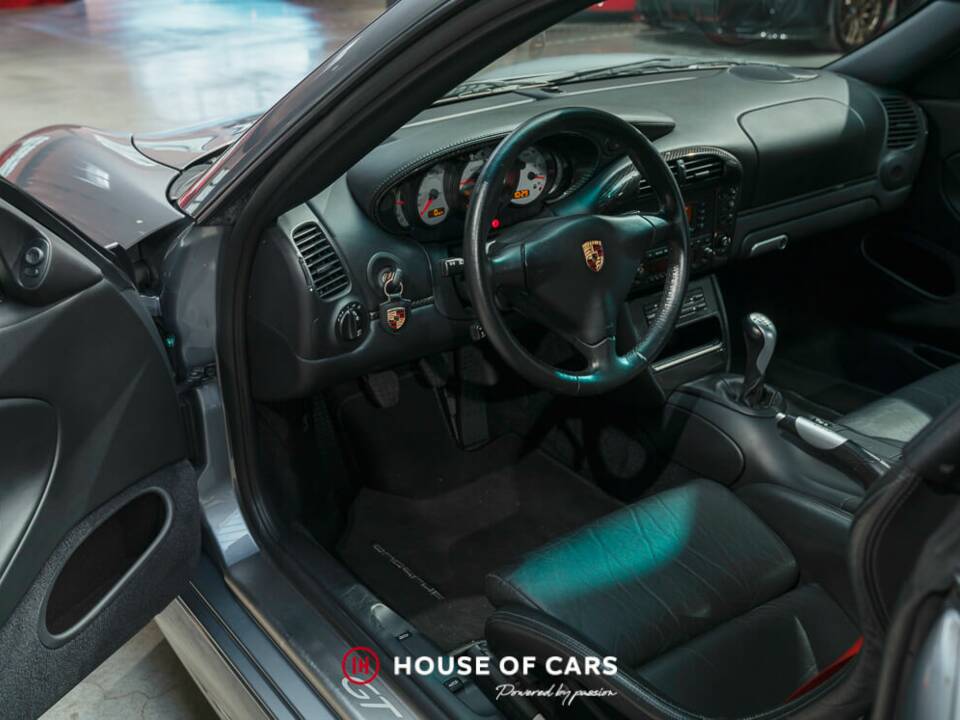Bild 15/24 von Porsche 911 GT3 (2003)